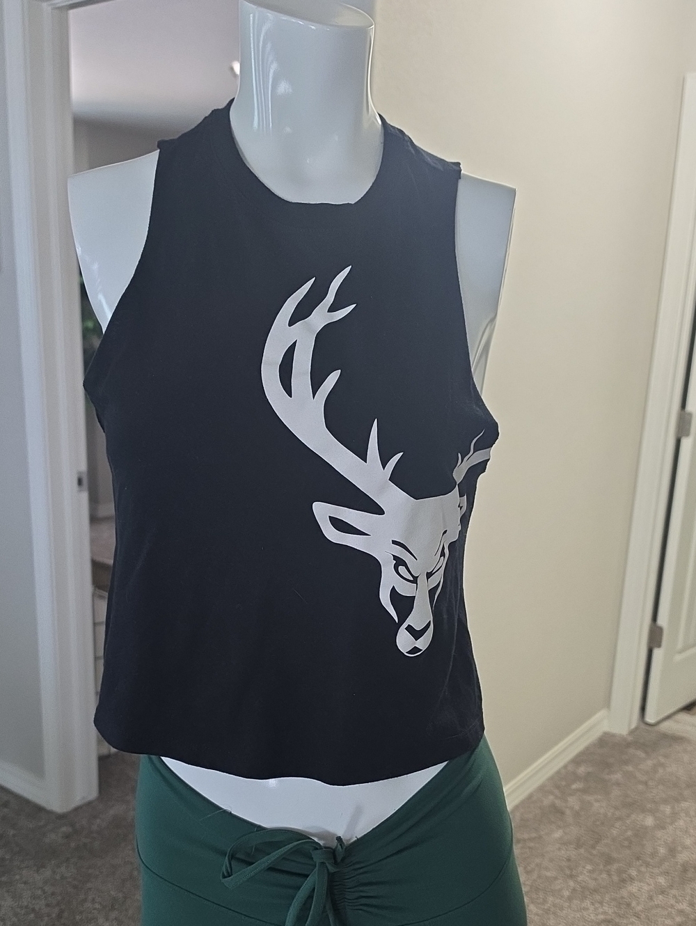 Women's Black Deer Graphic Crop Tank Top